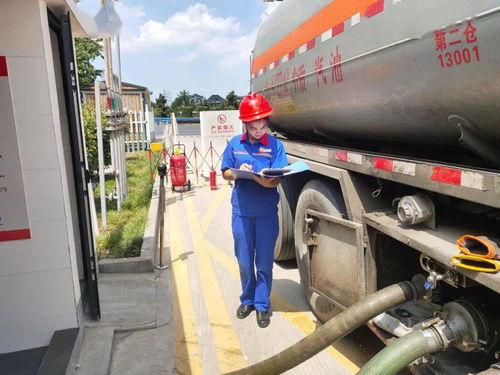 交投能源建盈加油站 巾帼文明岗，以安全与服务为平安出行护航